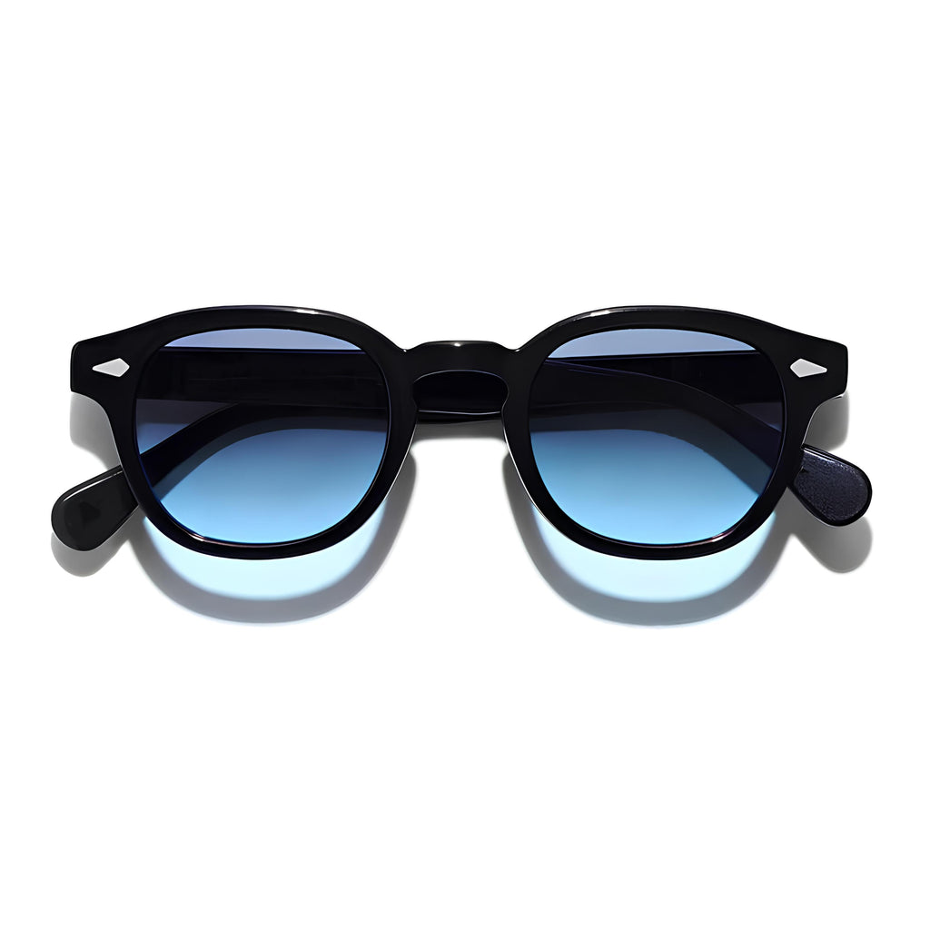 Regarde Black and Blue